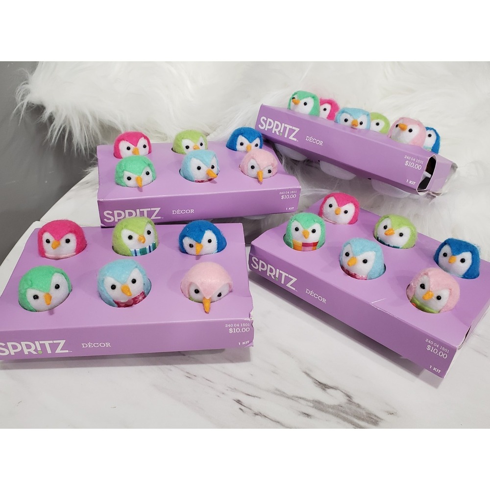 24 BIRDS 4 PACK SPRITZ Featherly Friends Mini Fabric Bird Felt Easter Egg Carton